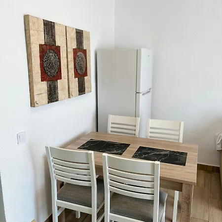 Apartment Service Lazaro - Aguamarina 43-c *
